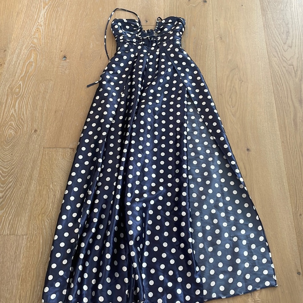 Gorgeous silky polka dot jumpsuit with high slots in legs
